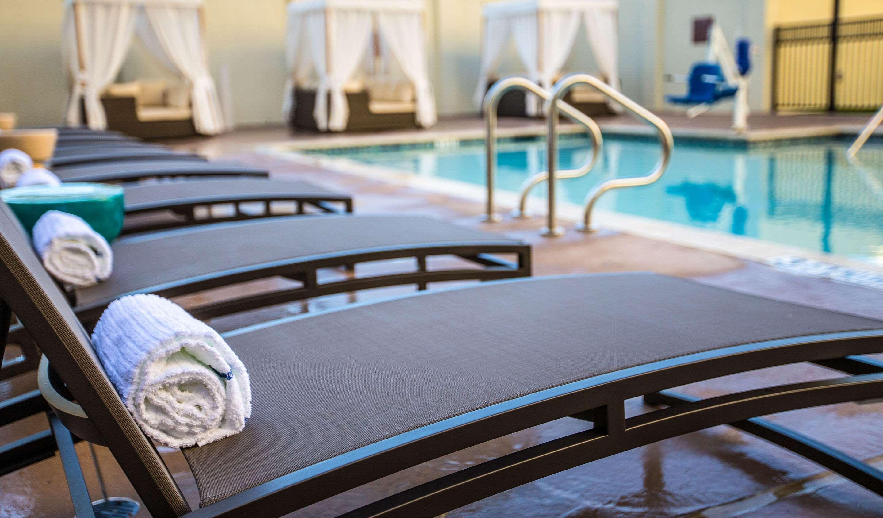 Cambria Hotel Orlando Airport Exterior photo