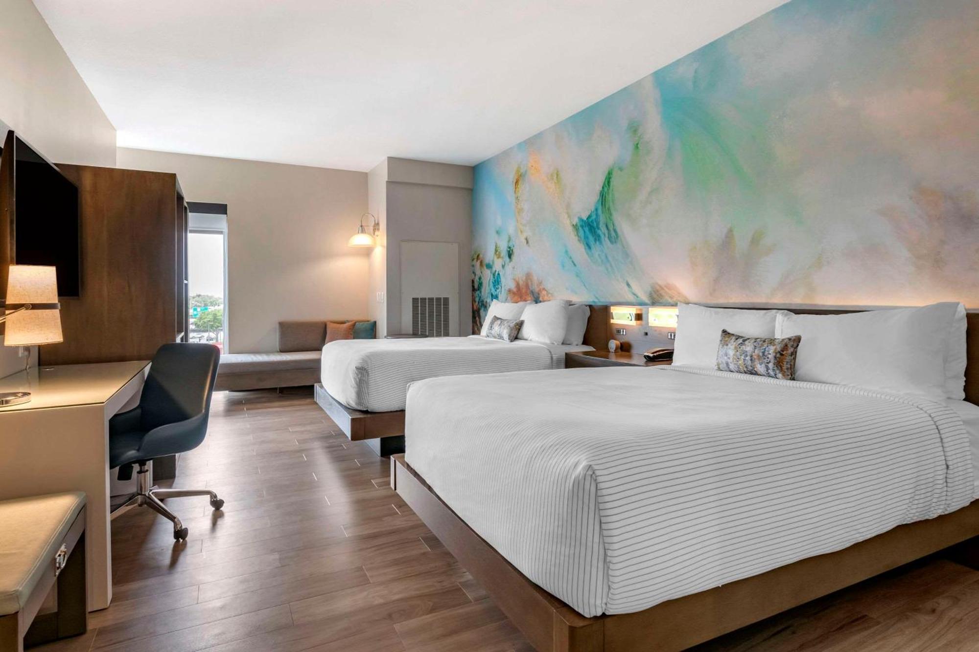Cambria Hotel Orlando Airport Exterior photo