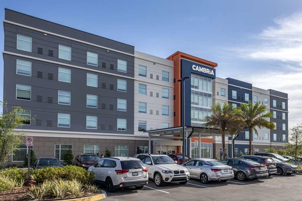 Cambria Hotel Orlando Airport Exterior photo