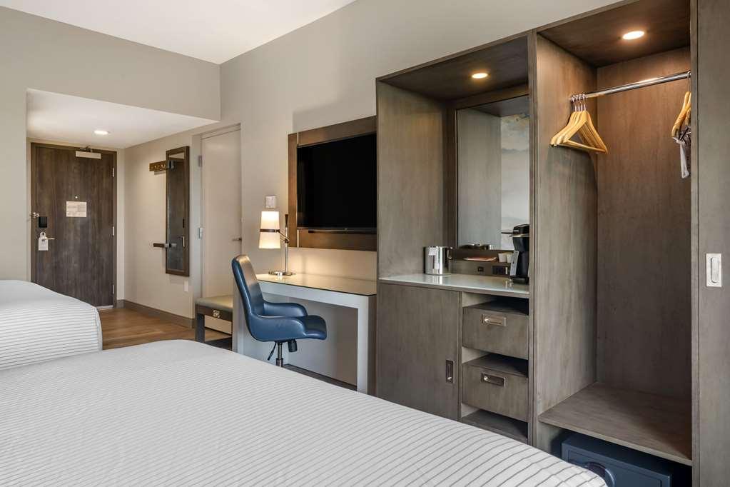Cambria Hotel Orlando Airport Room photo
