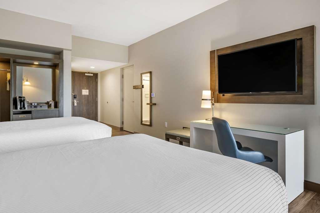 Cambria Hotel Orlando Airport Room photo