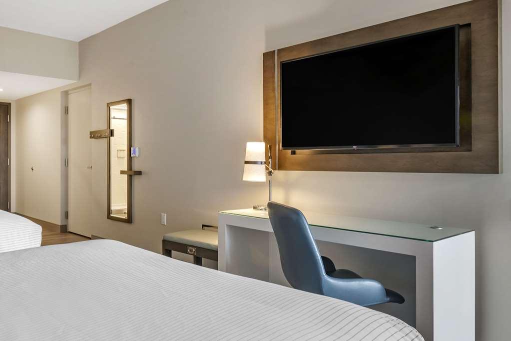 Cambria Hotel Orlando Airport Room photo