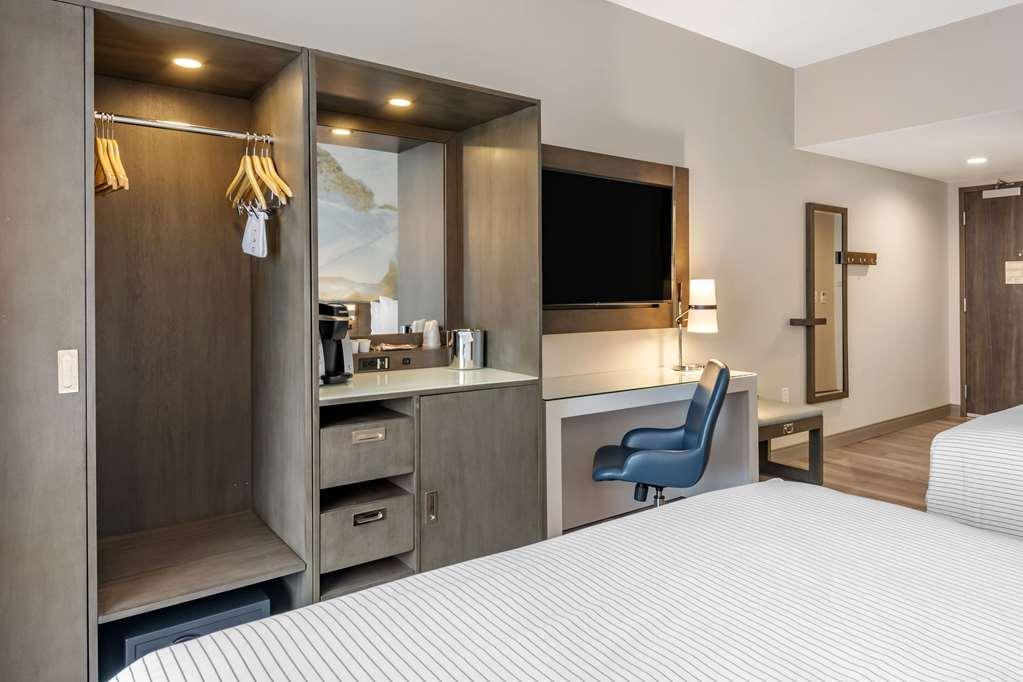 Cambria Hotel Orlando Airport Room photo