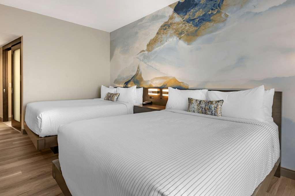 Cambria Hotel Orlando Airport Room photo